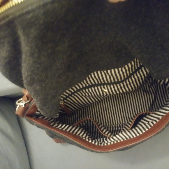 Grey Kate Spade Purse w/burnt orange strap - Picture 3 of 5